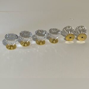 crystal knobs With Gold Accent lot of 6 knobs Only!